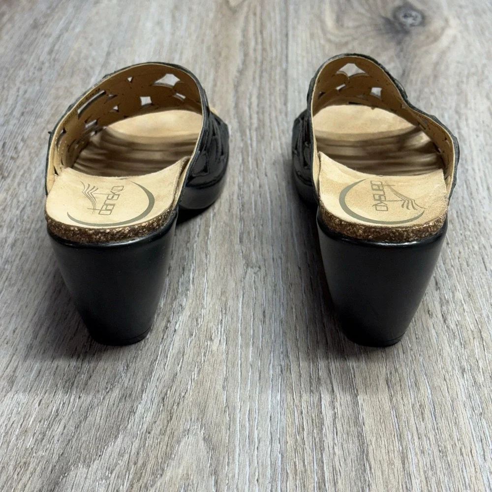 Dansko Clarissa Sandals Womens US 7.5-8 EU 38 Black Leather Floral Cutout
